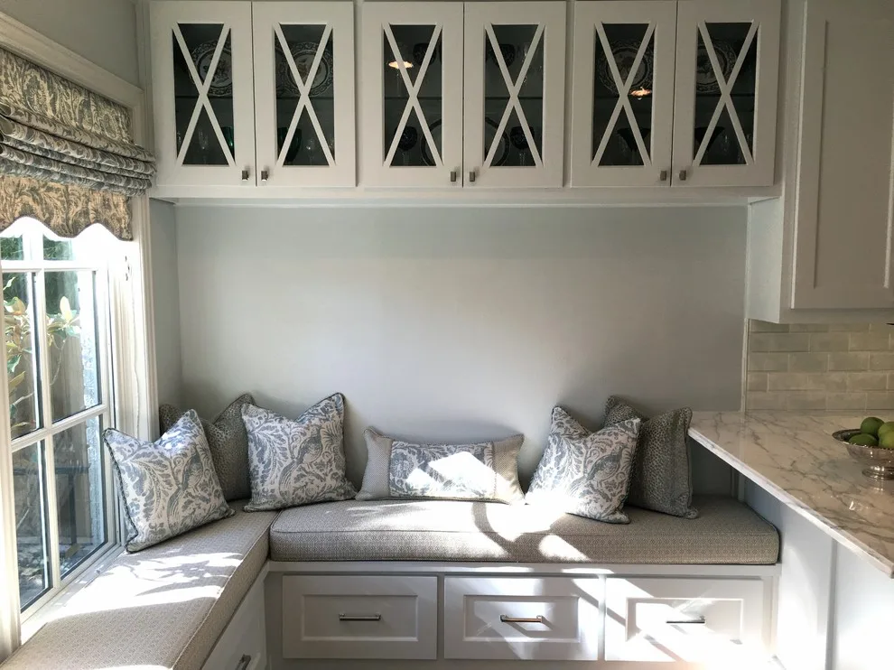 Chic Kitchen by Stringer Construction & Design - Photo 4