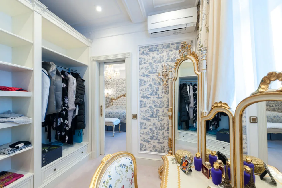 Sophisticated Neoclassicism by IDL Construction - Photo 91
