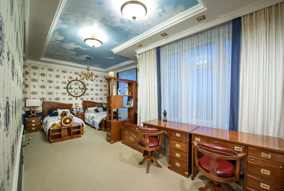 Sophisticated Neoclassicism by IDL Construction - Photo 22