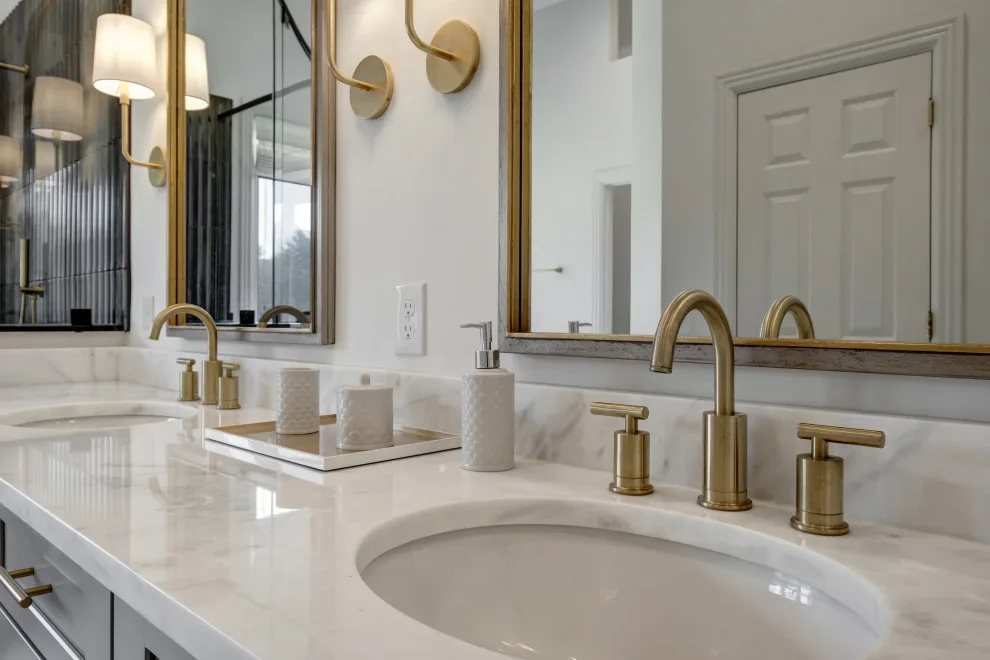 Sophisticated Tile Bathroom by Frank's Home Maintenance And General Contracting - Photo 6