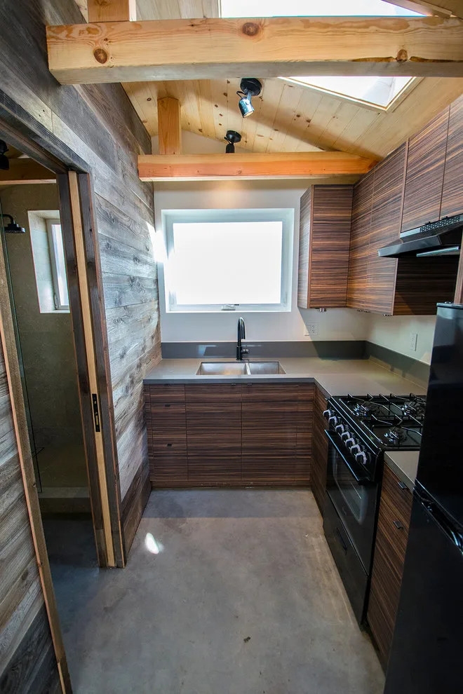 Encinitas Garage Transformation by Chaun Miller Design & Construction - Photo 10