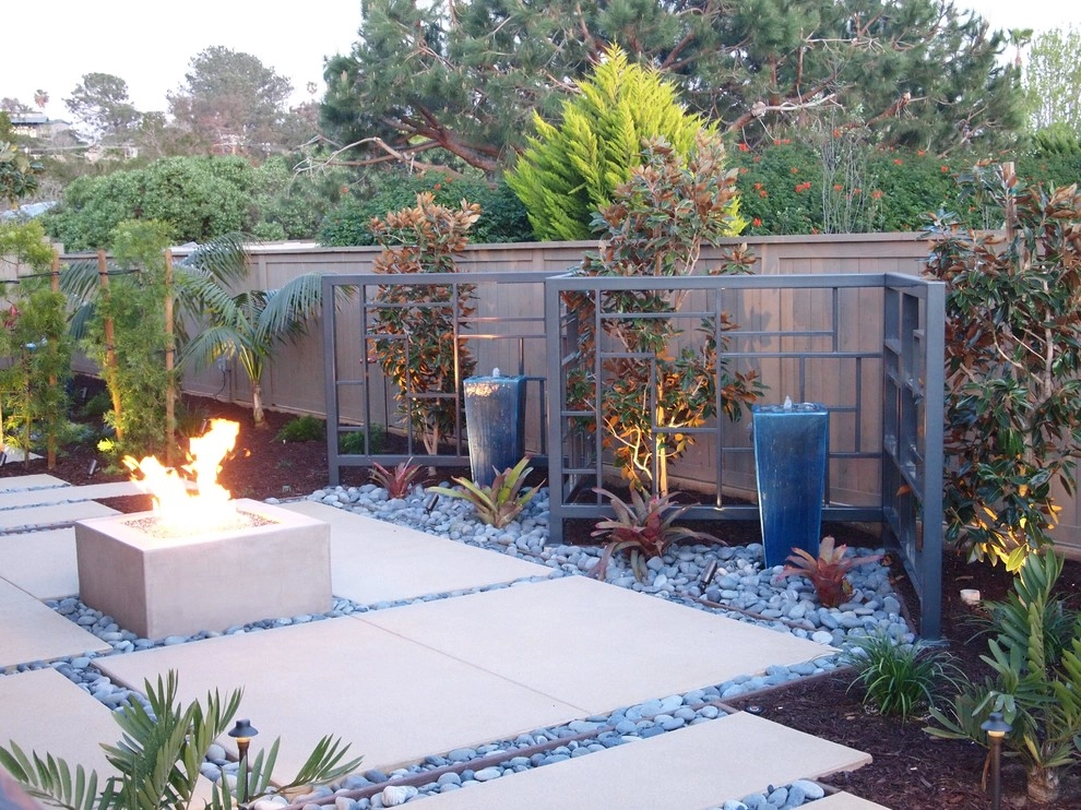 Coral Cove Modern Project by Team G7 Landscape Design & Construction - Photo 25
