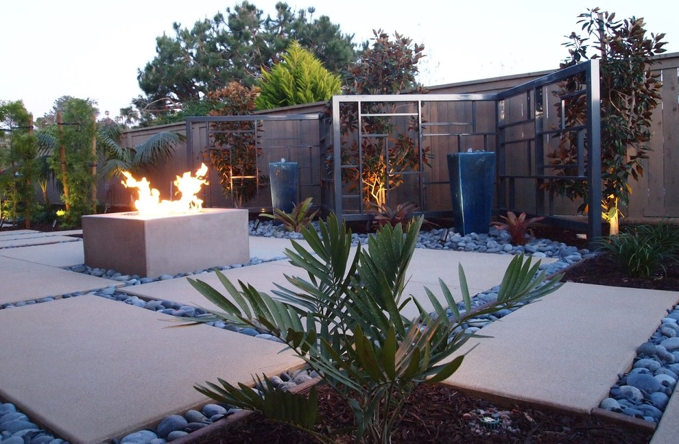 Coral Cove Modern Project by Team G7 Landscape Design & Construction - Photo 23