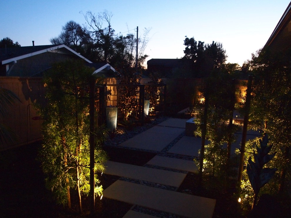 Coral Cove Modern Project by Team G7 Landscape Design & Construction - Photo 19