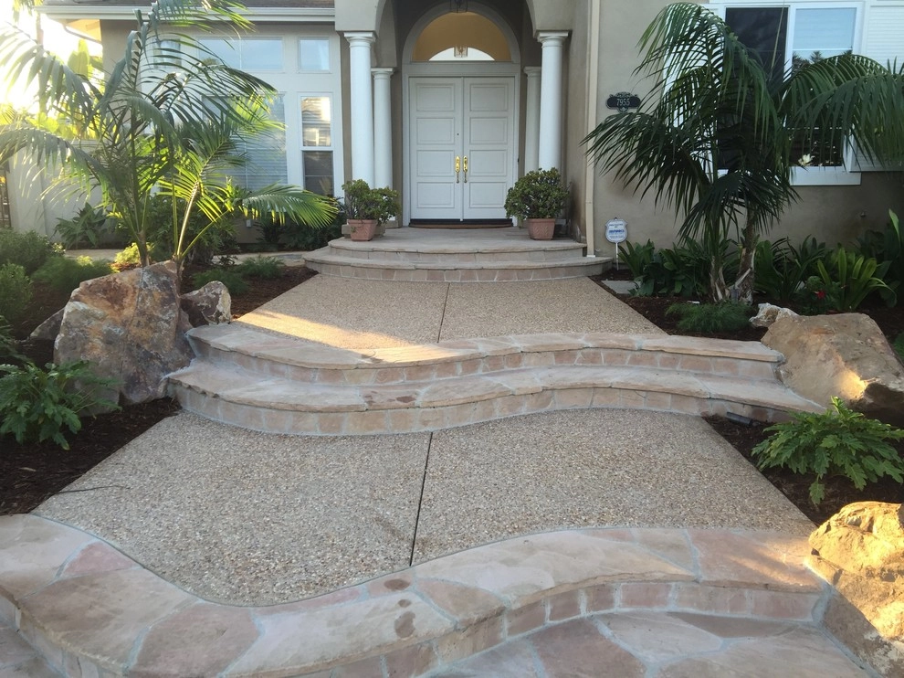 La Costa Tropical Residence by Team G7 Landscape Design & Construction - Photo 4