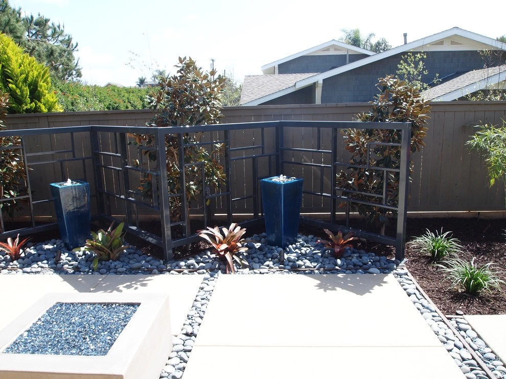 Coral Cove Modern Project by Team G7 Landscape Design & Construction - Photo 24