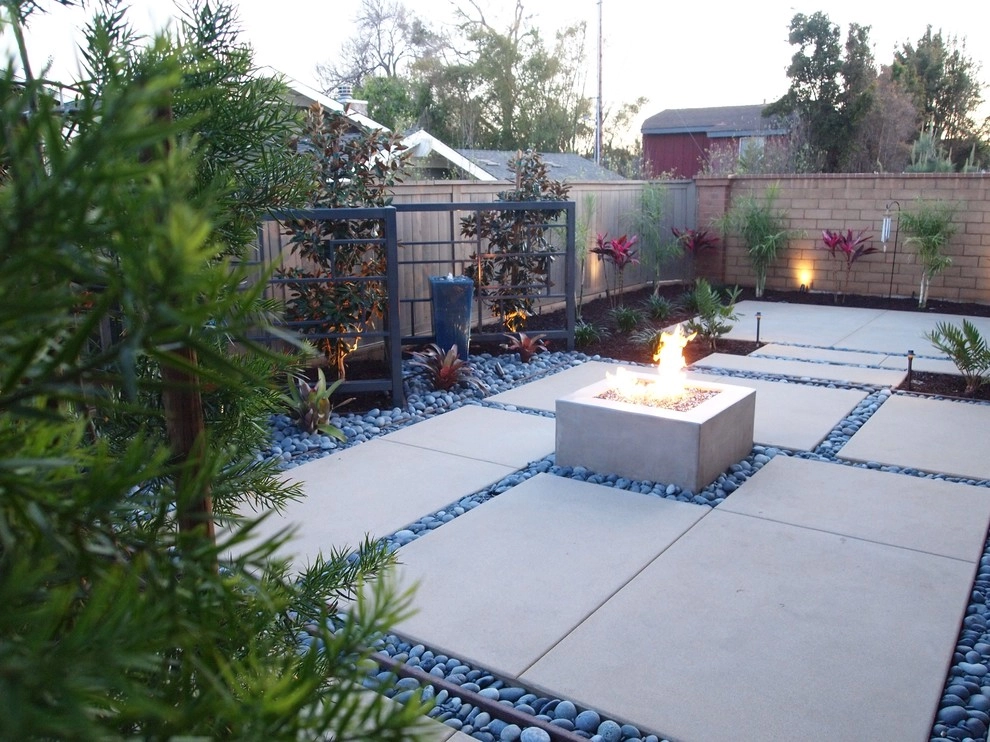 Coral Cove Modern Project by Team G7 Landscape Design & Construction - Photo 2