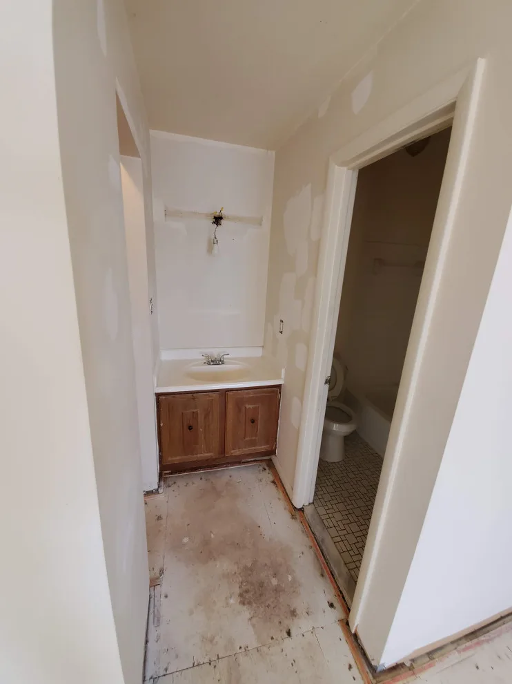 Comprehensive Home Renovation by Vm Home Improvement LLC - Photo 13