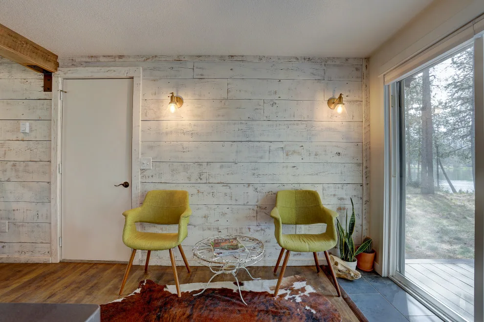 Contemporary Farmhouse Renovation in Sunriver by Ron Brown - The Finisher - Photo 17