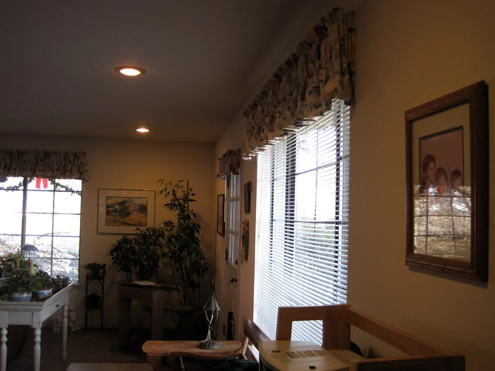 Escalon Living Room and Restroom by Avalon Builders - Photo 11