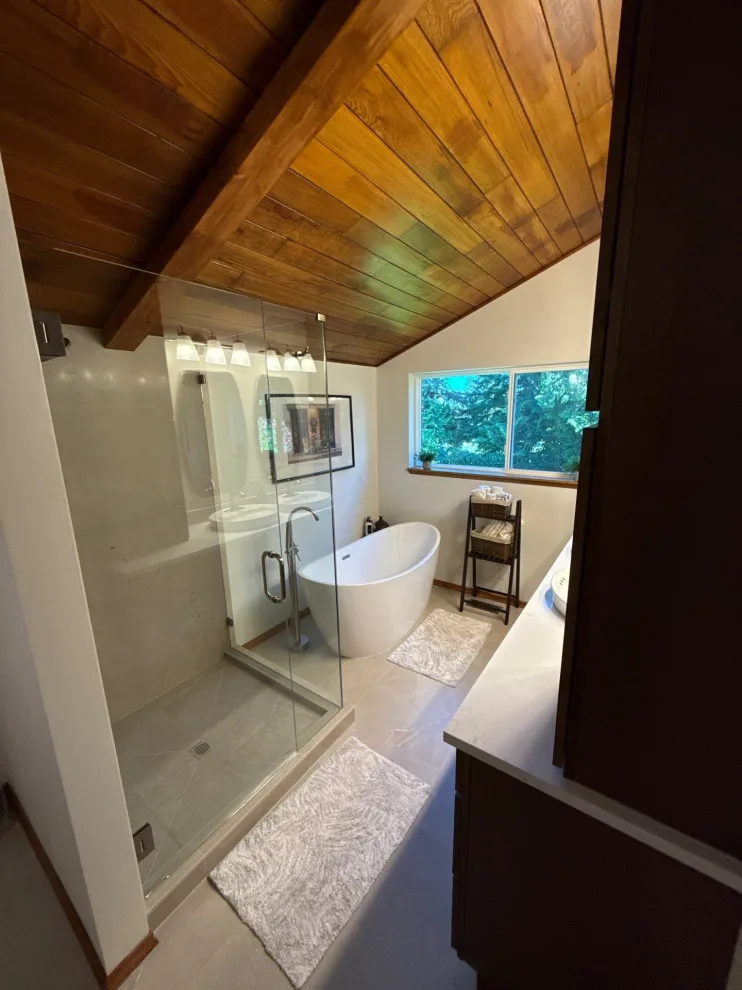 Everett - Primary Bath by Contemporary Quarters - Photo 4