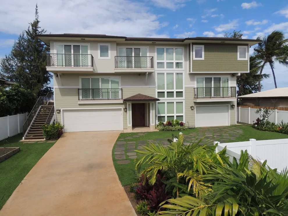 Elegant tailored residence in Waialua by DJ's Construction, Inc. - Photo 3