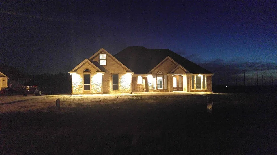 Huerta Homes - Photo 12