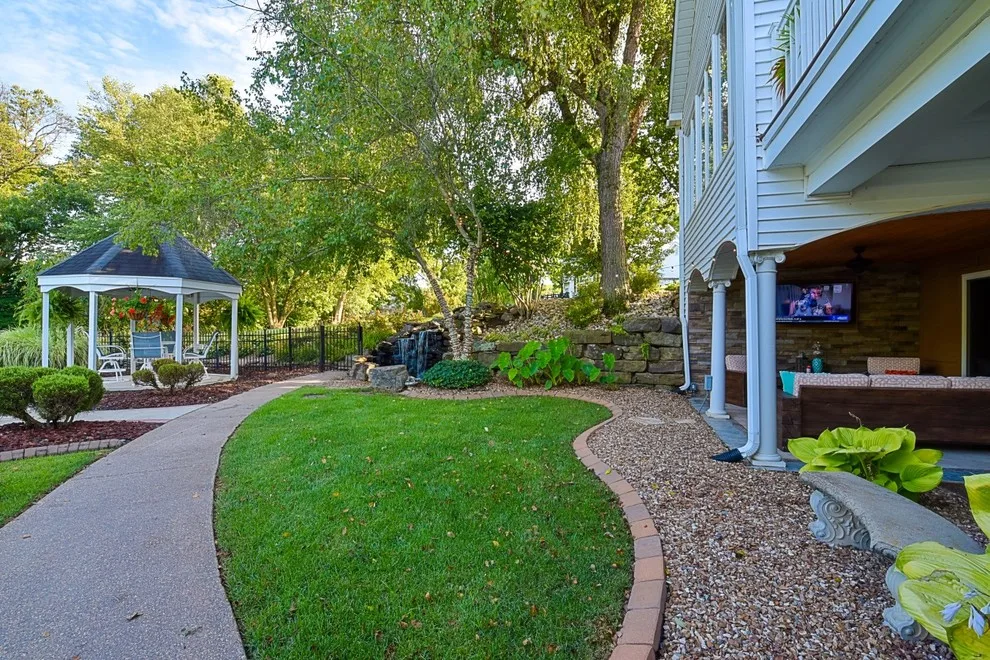 Outdoor Living Covered Patio by Jackson Custom Homes & Remodeling - Photo 24