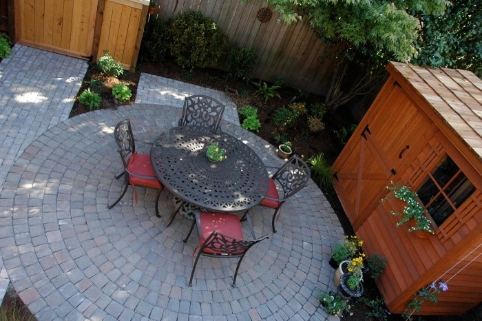 Outdoor Room for Kids by Terra Design - Photo 3