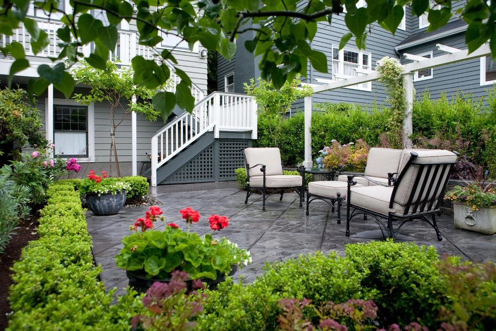 Queen Anne Traditional by Terra Design - Photo 4