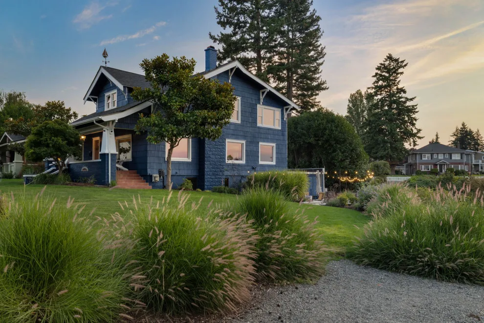 Tacoma, WA Exterior Renovation by Rainier Construction LLC - Photo 2