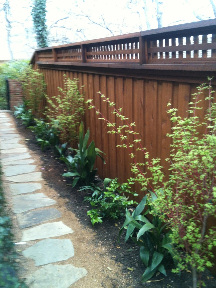 Backyard space by Brumley Gardens - Photo 2