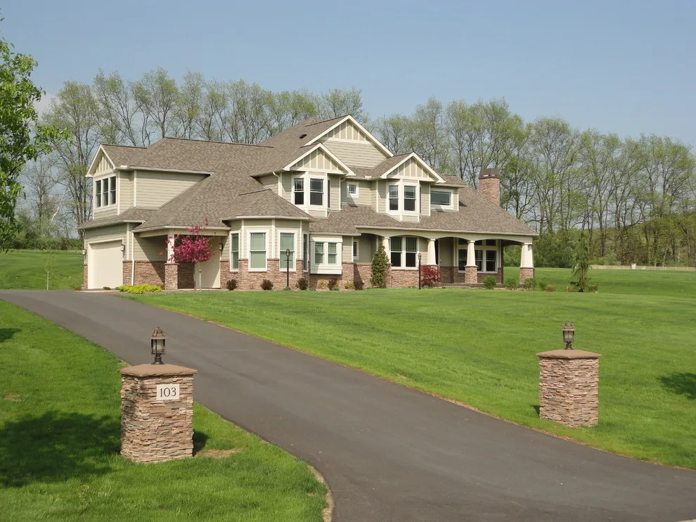 Bachman Homes - Photo 2