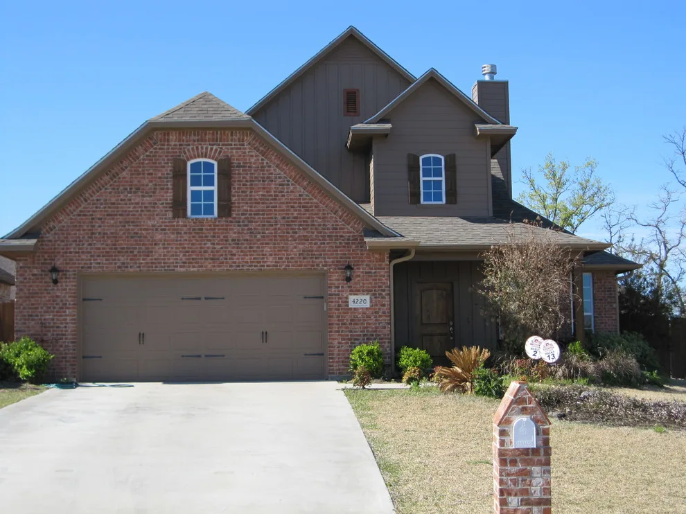 Outdoors by Crowley Custom Homes - Photo 13