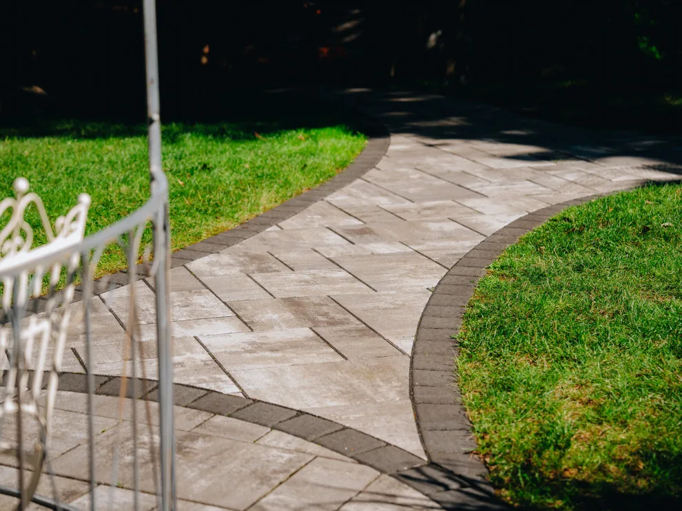 LUXURIOUS INTERIOR AND EXTERIOR TRANSFORMATION by Arsenal Construction | Custom Builds & Renovations - Photo 9