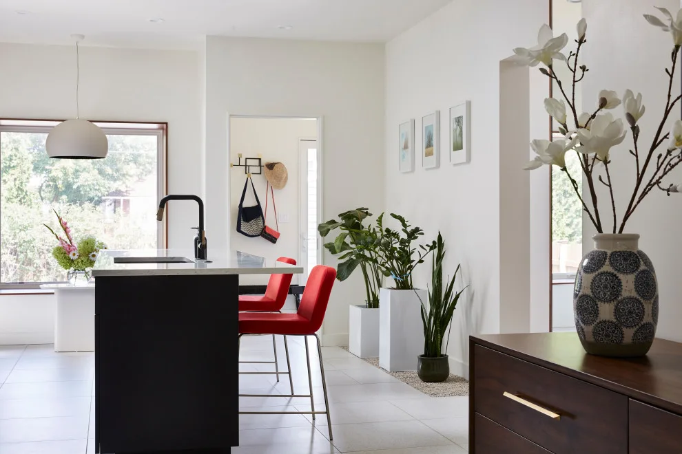 Ramsey Hill Modern Extension by Full Circle Construction Inc. - Photo 8