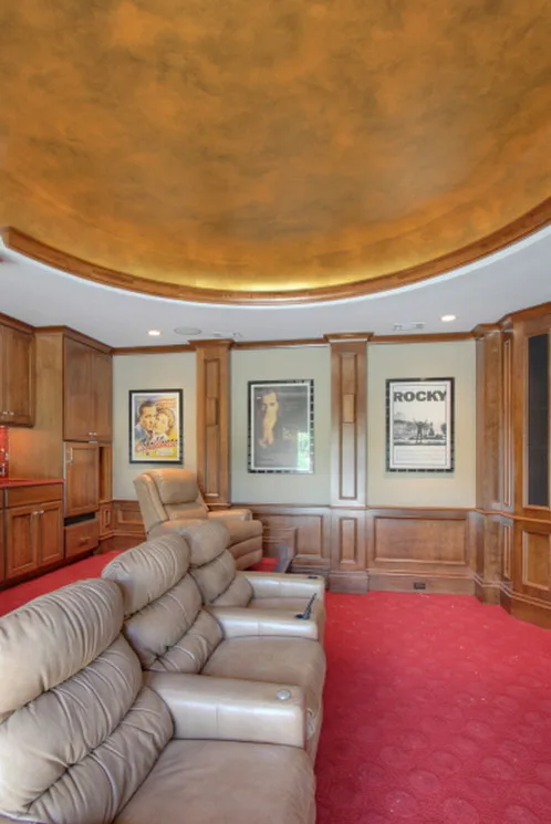 Fairway Court - Tailored Golf Course Residence by Bunting Construction Co. - Photo 2