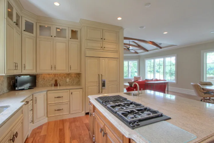 Fairway Court - Tailored Golf Course Residence by Bunting Construction Co. - Photo 13