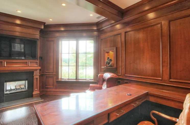 Fairway Court - Tailored Golf Course Residence by Bunting Construction Co. - Photo 5