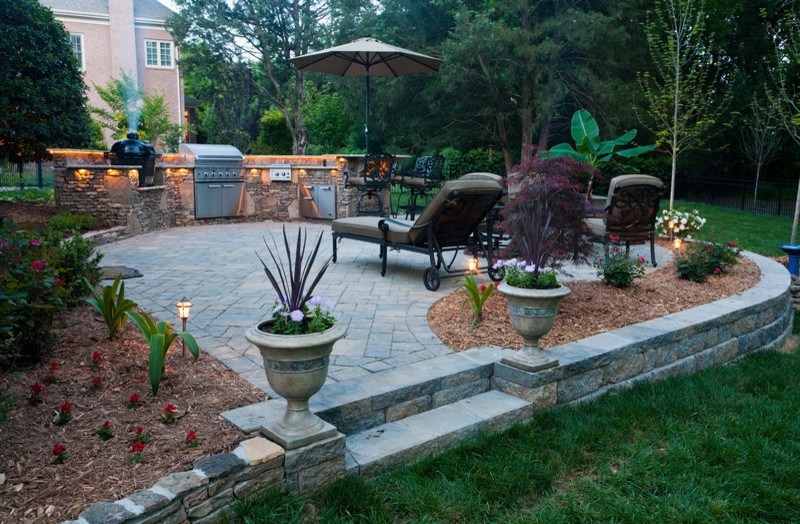 Outdoor kitchen, Lighting and Patio by Terranova Landscapes & Designs Inc. - Photo 2