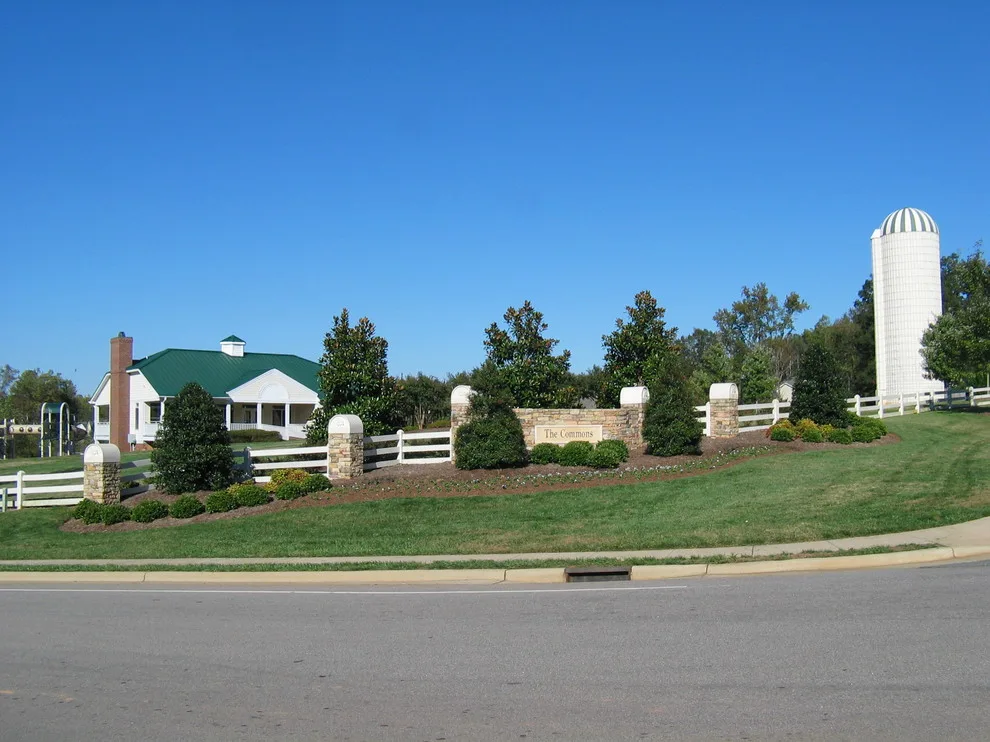 Country House Design by Redfoot & Weber Construction Company - Photo 3