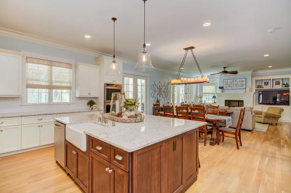 Huntersville Farmhouse by Fineline Construction - Photo 3