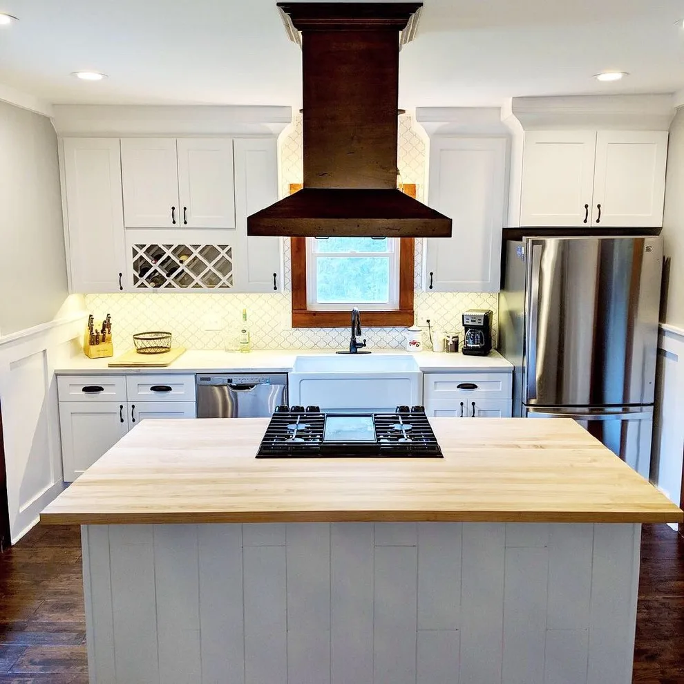 Country Style Kitchen by Renata Renovations LLC - Photo 6