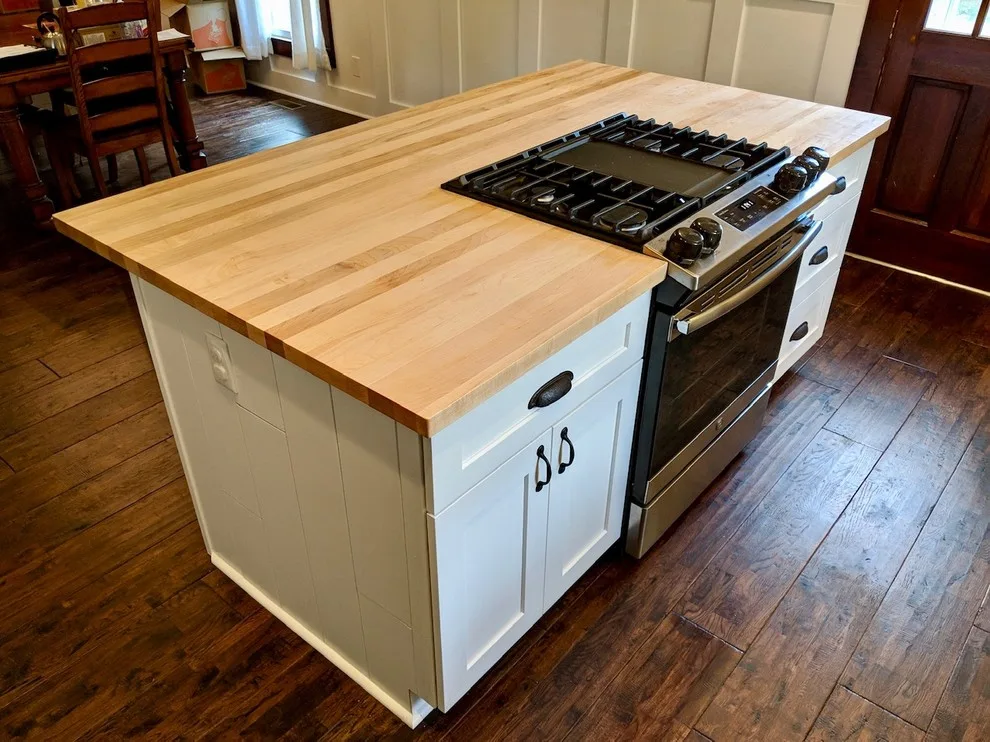 Country Style Kitchen by Renata Renovations LLC - Photo 16