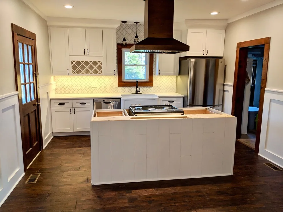 Country Style Kitchen by Renata Renovations LLC - Photo 33