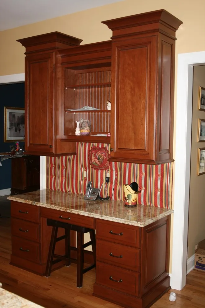 Country Kitchen by Kling Brothers Builders LLC - Photo 2