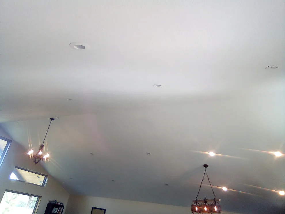 Simulated Ceiling Beam Installation and Molding by Higgs Homes - Photo 2