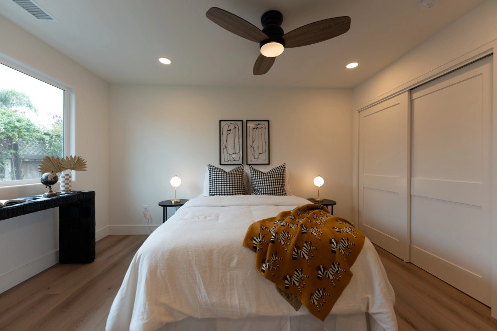 COMPLETE INTERIOR & EXTERIOR HOME RENOVATION by BNC Builders INC. - Photo 19