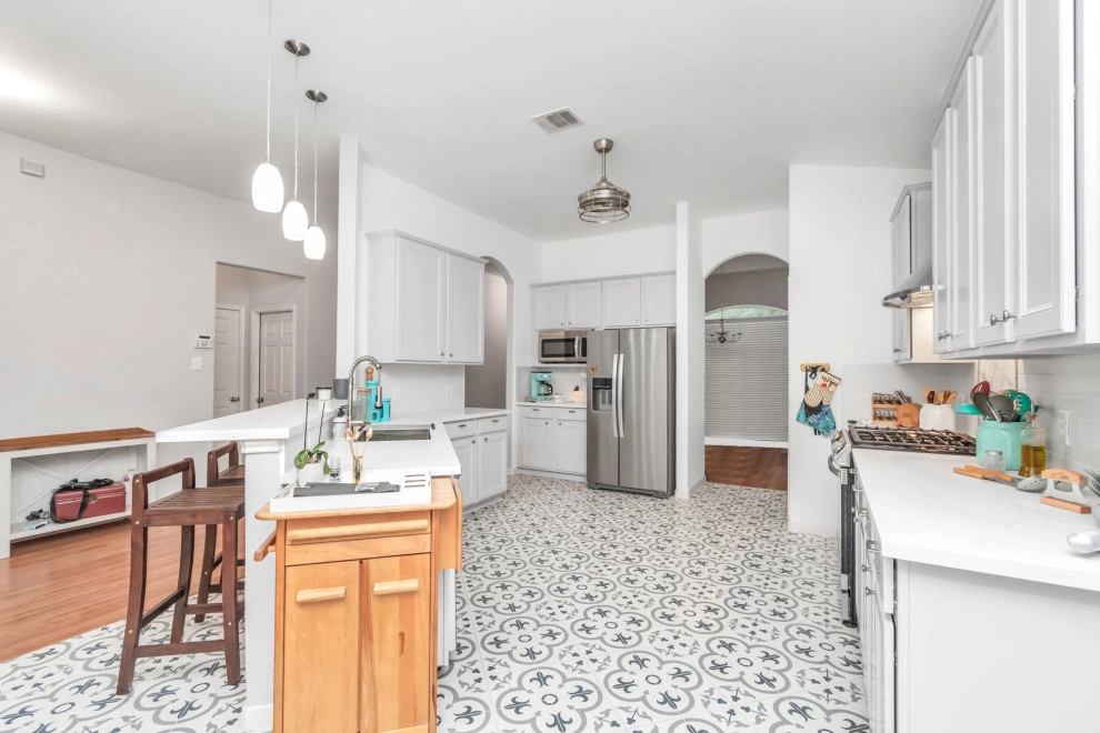 Kitchen Renovation - Pearland, TX by Texas Urban Elements - Photo 4