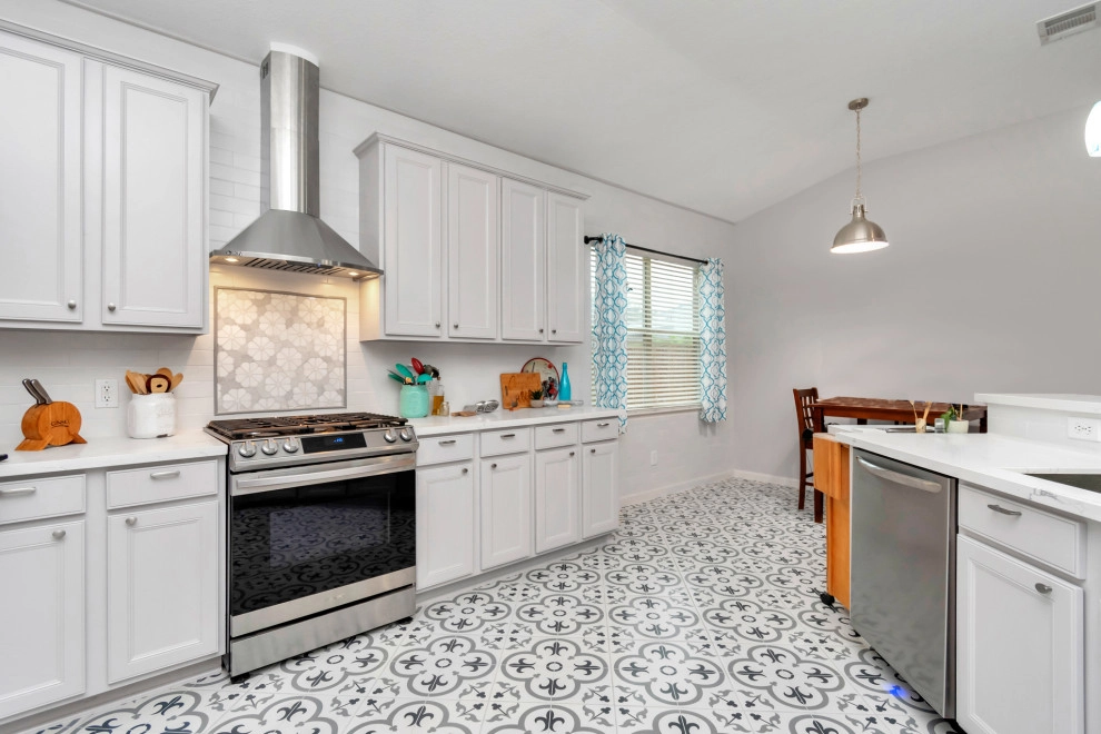 Kitchen Renovation - Pearland, TX by Texas Urban Elements - Photo 8