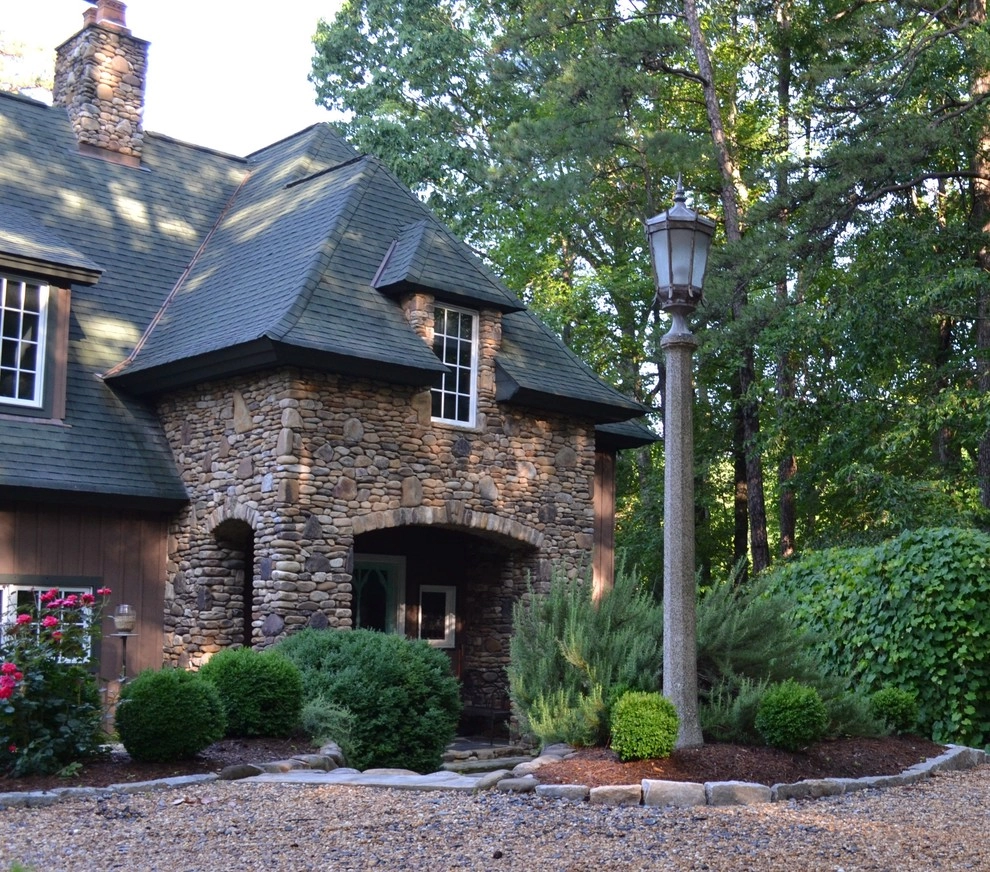 Boyd Cove Residence by TG&R Landscape Group - Photo 13