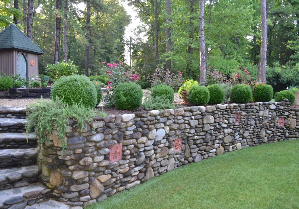 Boyd Cove Residence by TG&R Landscape Group - Photo 15