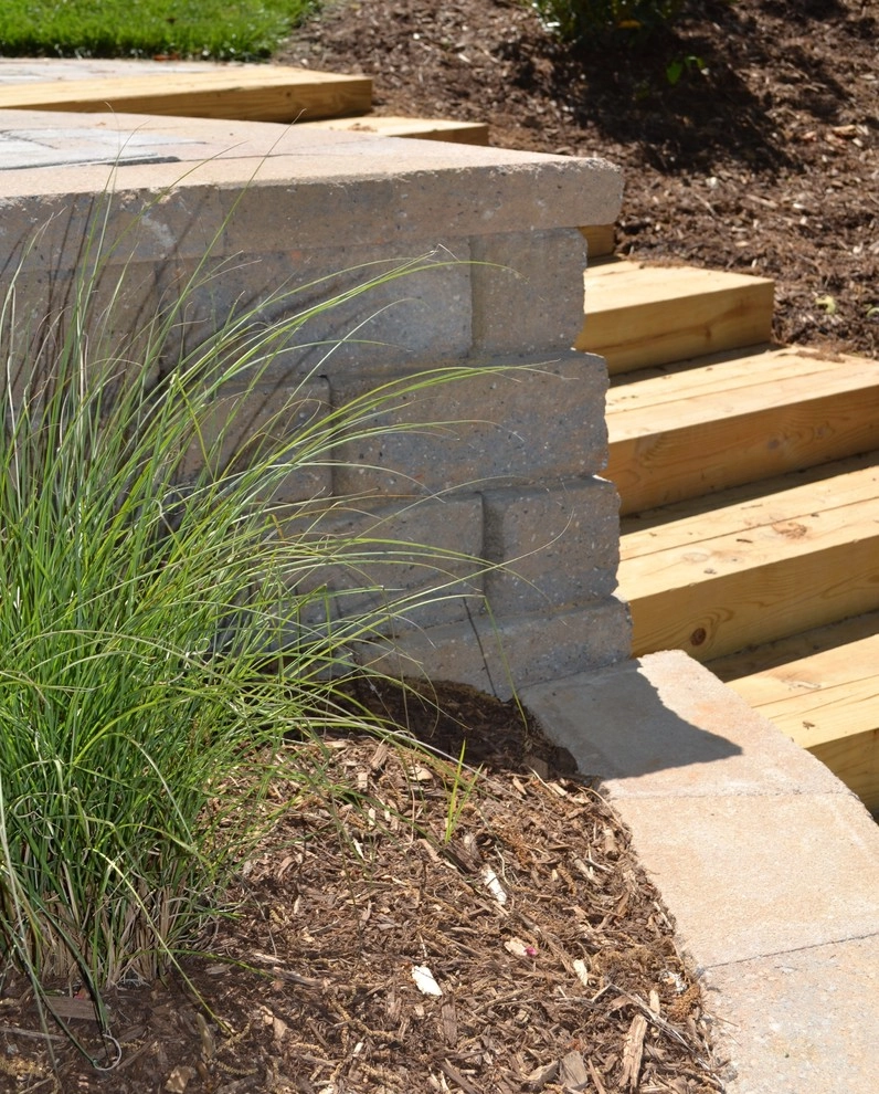 Diamond Residence by TG&R Landscape Group - Photo 13