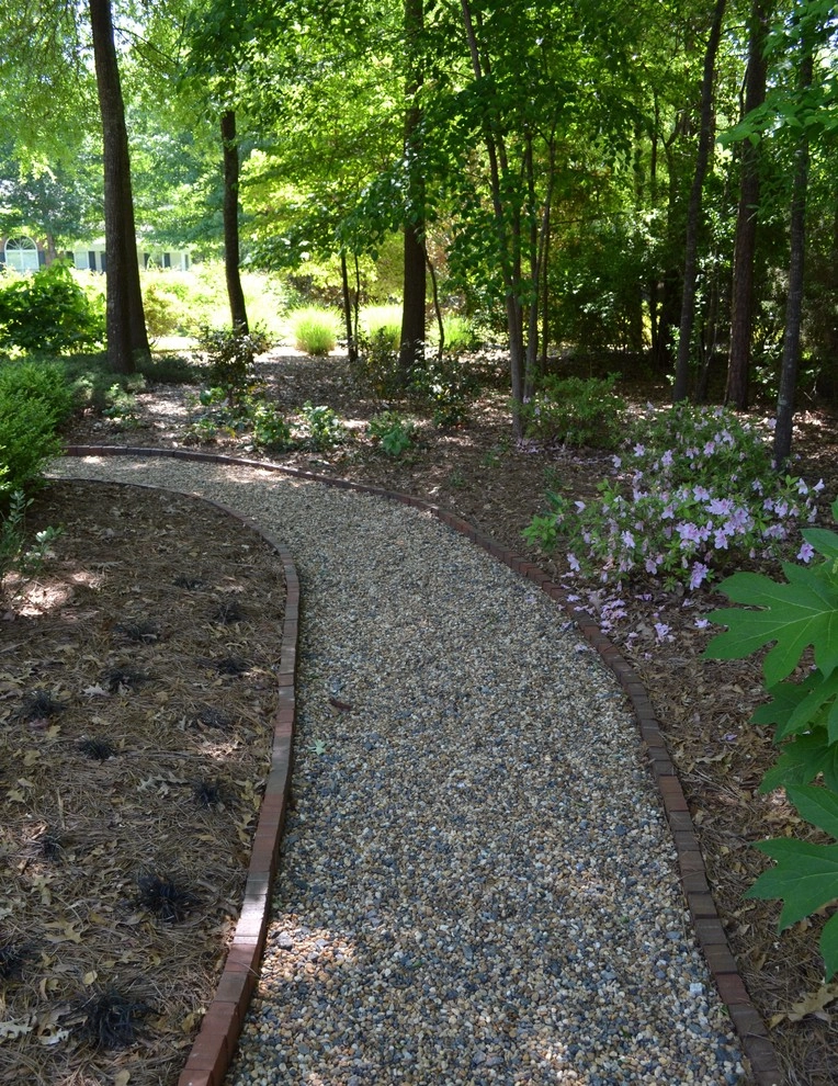 Billess Residence by TG&R Landscape Group - Photo 2