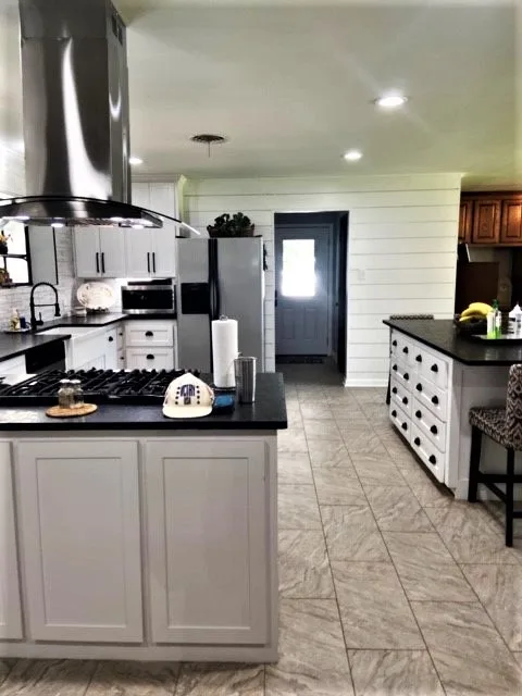 Flame Recovery by Hood And Company Construction LLC - Photo 4