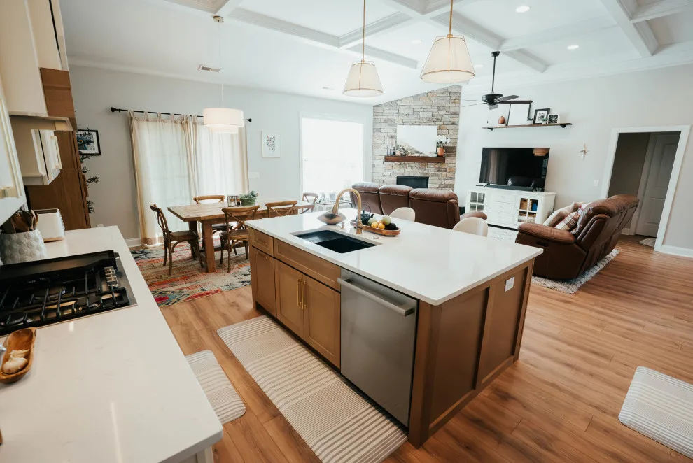 Main Level Renovation: Kitchen, Master Bath, Laundry, and Mudroom by Kamanski Construction, Inc. - Photo 5