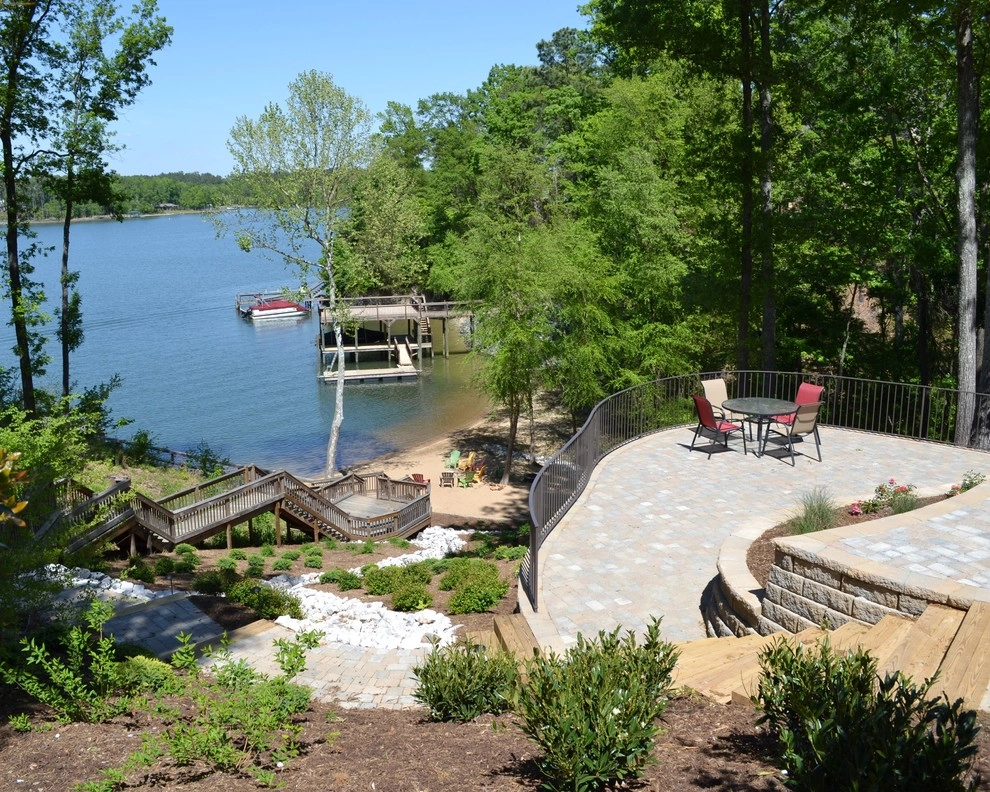 Diamond Residence by TG&R Landscape Group - Photo 7
