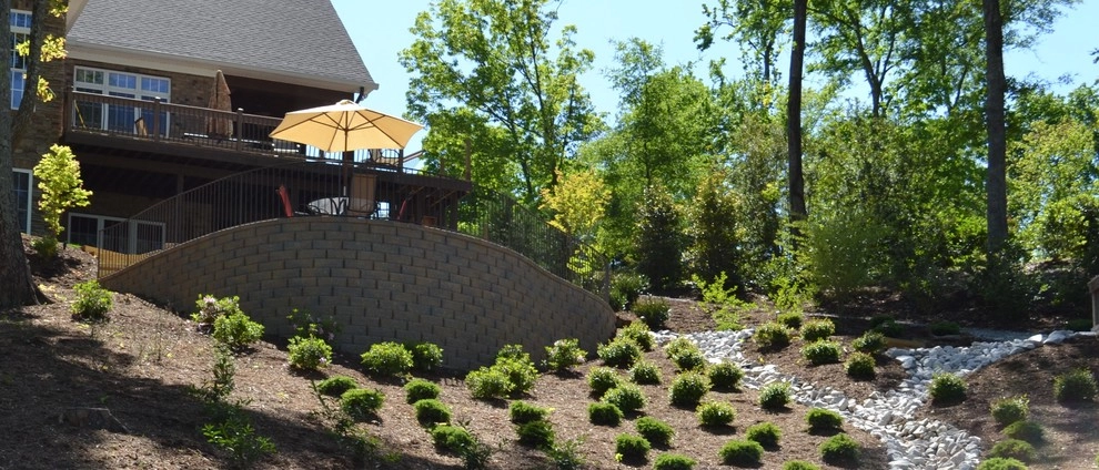 Diamond Residence by TG&R Landscape Group - Photo 11