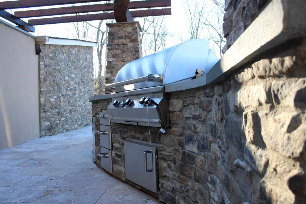 Foxridge Residence by TG&R Landscape Group - Photo 2