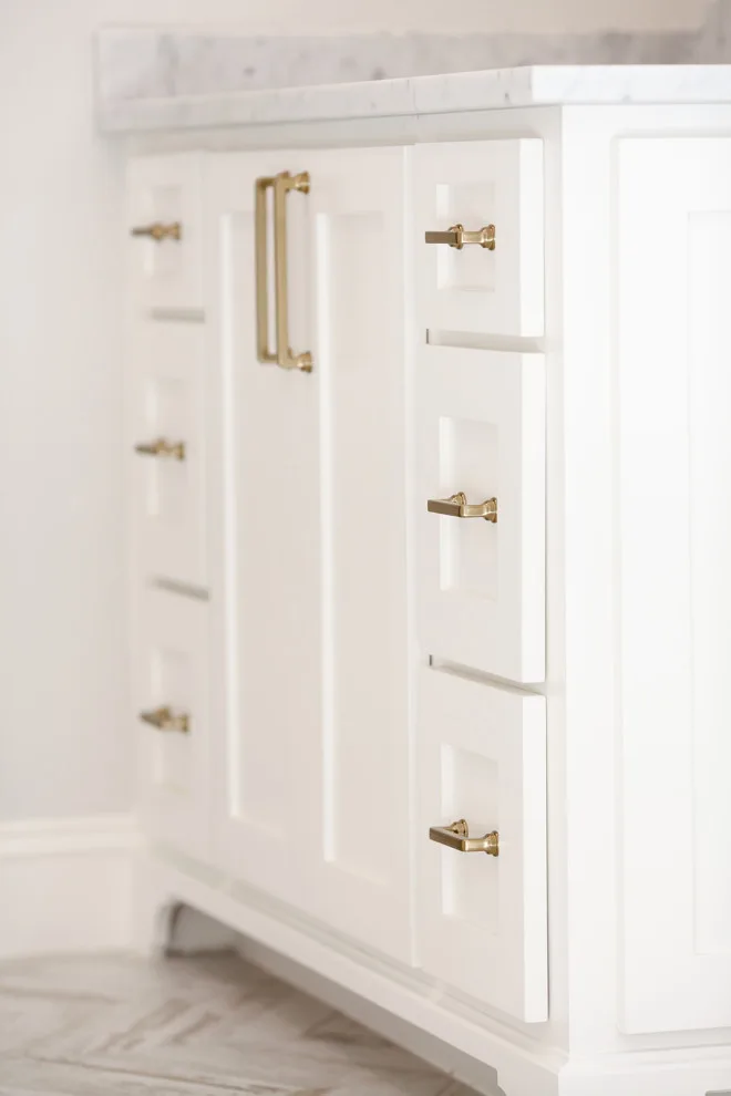 Bright White Main Bathroom by Owners Choice Construction - Photo 4